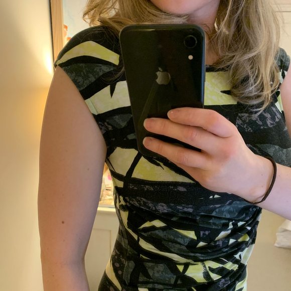 FCUK (French Connection) Jersey Dress - Picture 2 of 4